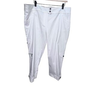 Northern Reflections White Cargo Capris Size 16